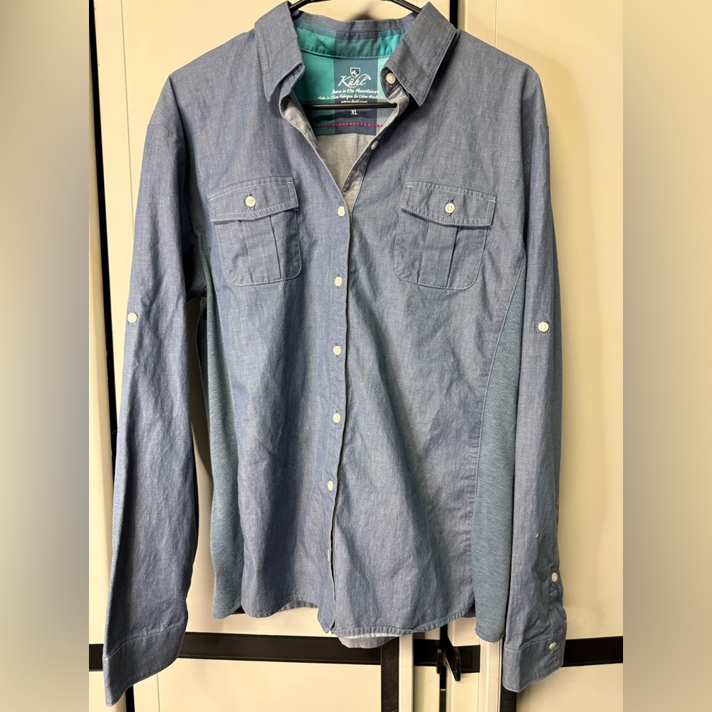KÜHL Women’s Button Down Shirt XL Blue Chambray Hiking Outdoor Lightweight Top